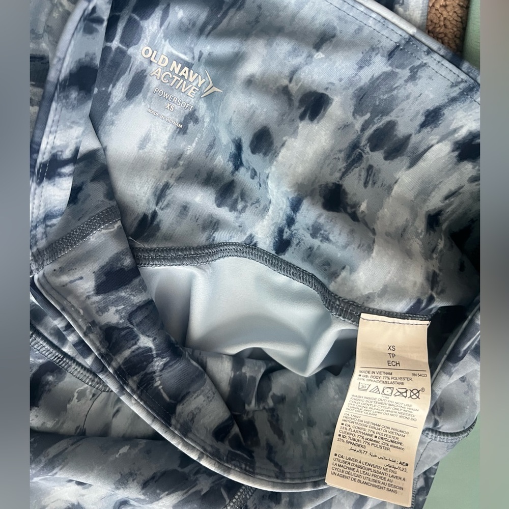OLD NAVY Powersoft Jogger Bundle (2 pair) - Picture 5 of 5